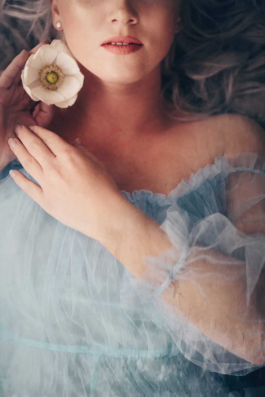 Fineartshooting Frau Krone Madonna Blumen