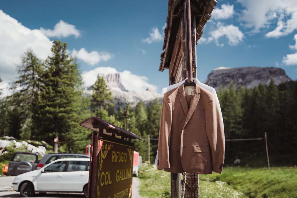 Elopement Hochzeit Dolomiten Paar
