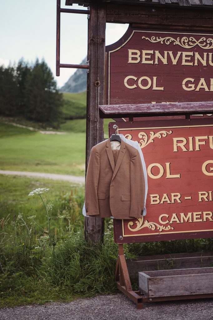 Elopement Hochzeit Dolomiten Paar