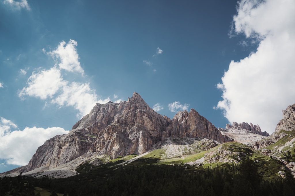 Elopement Hochzeit Dolomiten Paar
