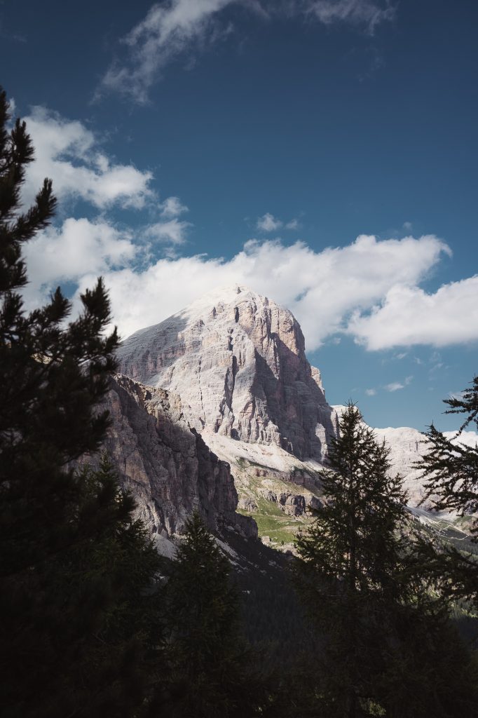 Elopement Hochzeit Dolomiten Paar