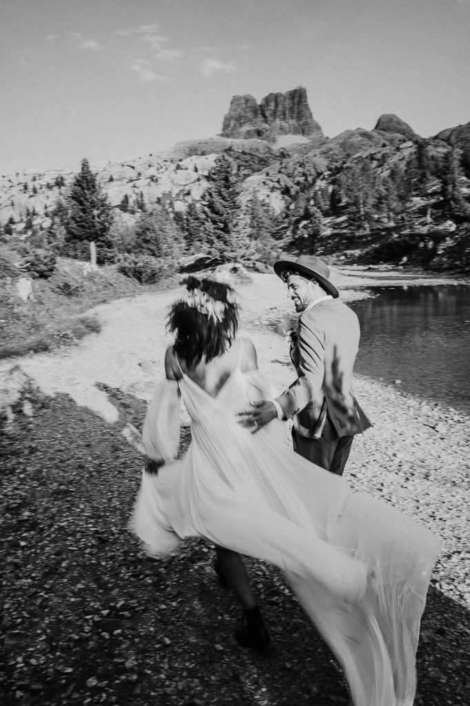 Elopement Hochzeit Dolomiten Paar