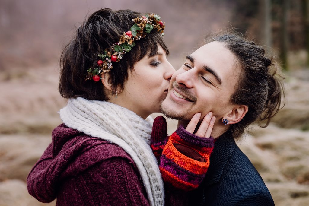 Elopement Unterallgäu Winterhochzeit Natur Brautstrauß