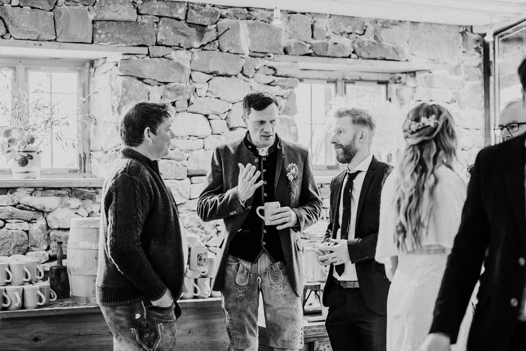 Hochzeit Schliersee Wasmeier Freilichtmuseum Hochzeitsfeier Brautpaar München