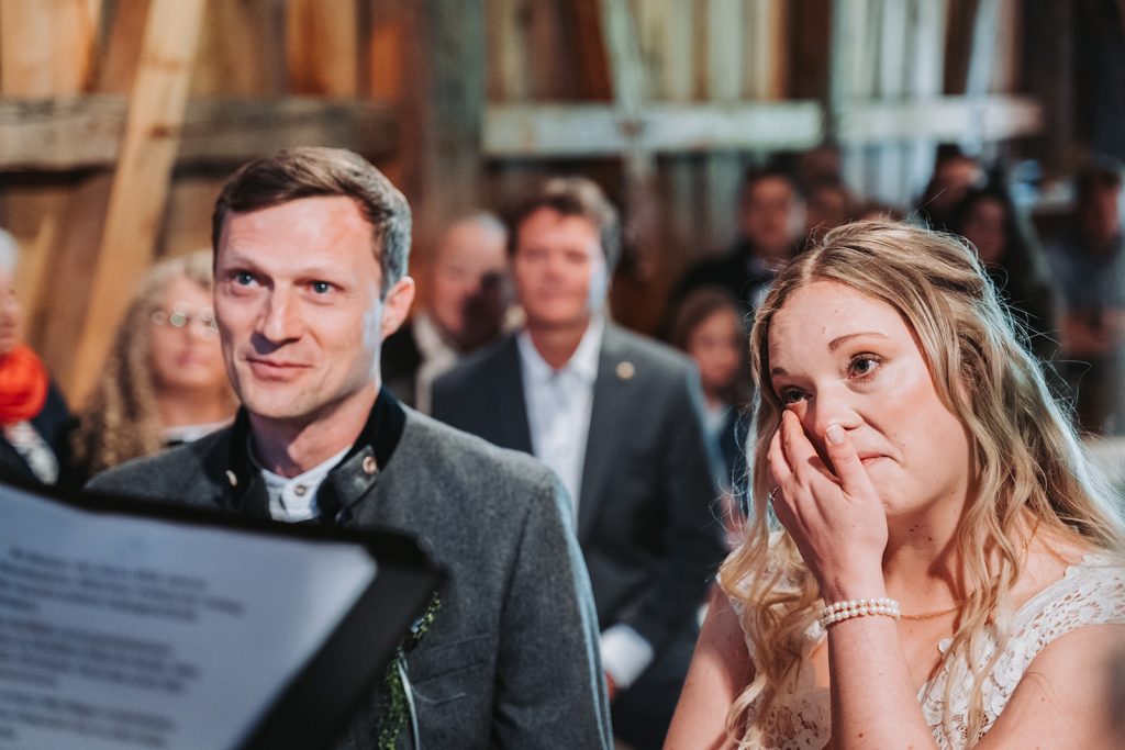 Hochzeit Schliersee Wasmeier Freilichtmuseum Hochzeitsfeier Brautpaar München